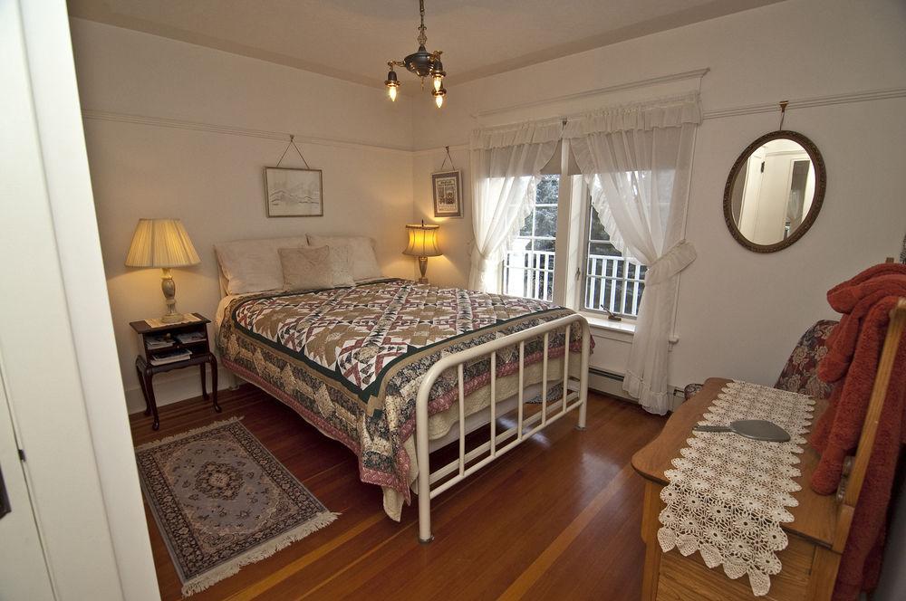 Sproule Heritage Bed & Breakfast Strathmore Exterior foto